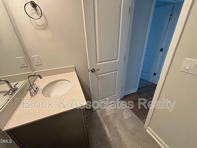 3230 Pelican Ln — Photo 22