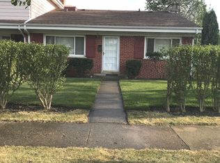 9067 N Clifton Ave, Niles, IL