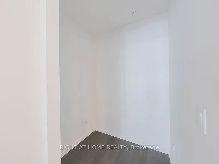 8 Hillsdale Ave E #944 — Photo 8