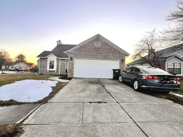 126 Tracy Ridge Blvd, New Whiteland, IN 46184