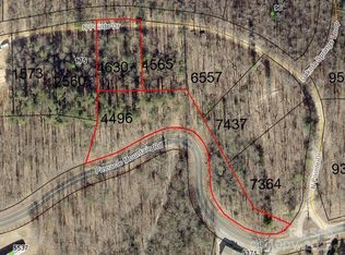 99999 N Pointe Dr #5, Zirconia, NC 28790