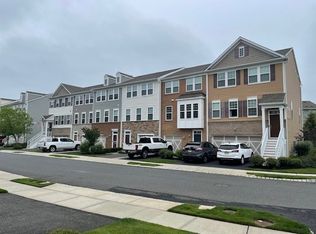 129 Waypoint Dr #129, Eatontown, NJ 07724