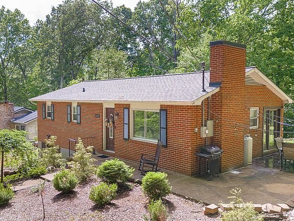 2nd image of 549 Kallen Dr