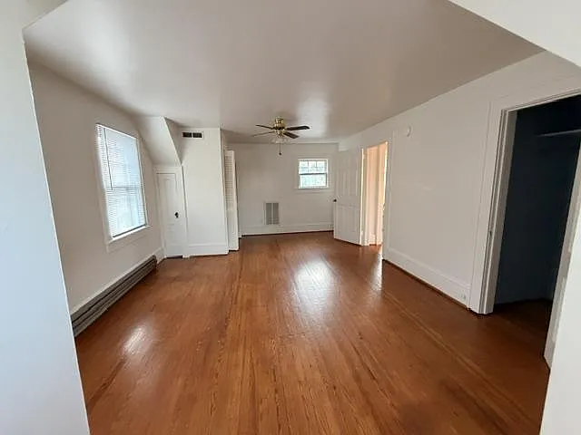 144 S Broadway St — Photo 2