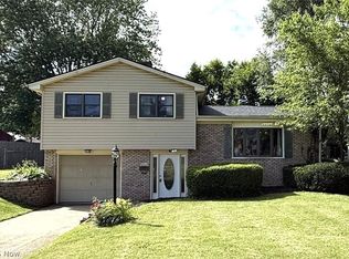 4260 Wedgewood Dr, Youngstown, OH 44511