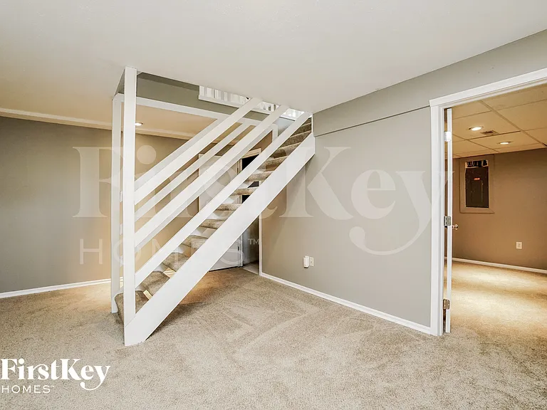 1388 Pepper Ln — Photo 13