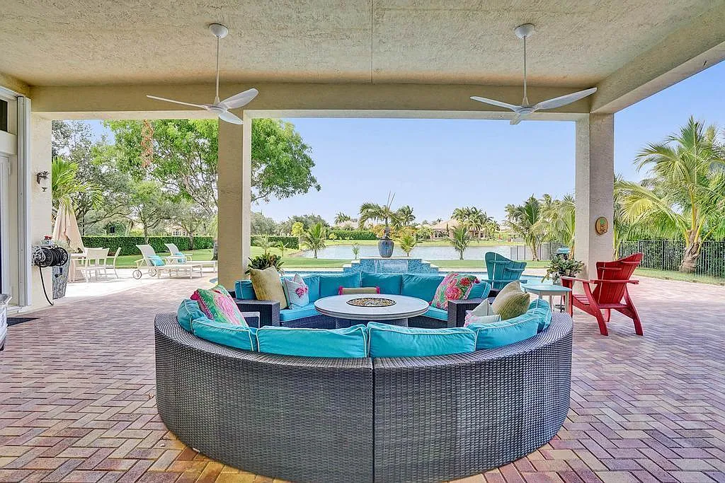 5 bed, 3726 sqft, $9,500 — Photo 3