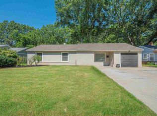 1161 S Perkins Rd, Memphis, TN 38117