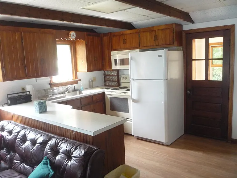 Upper kitchen