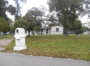 7909 Denham Rd W, Jacksonville, FL 32208