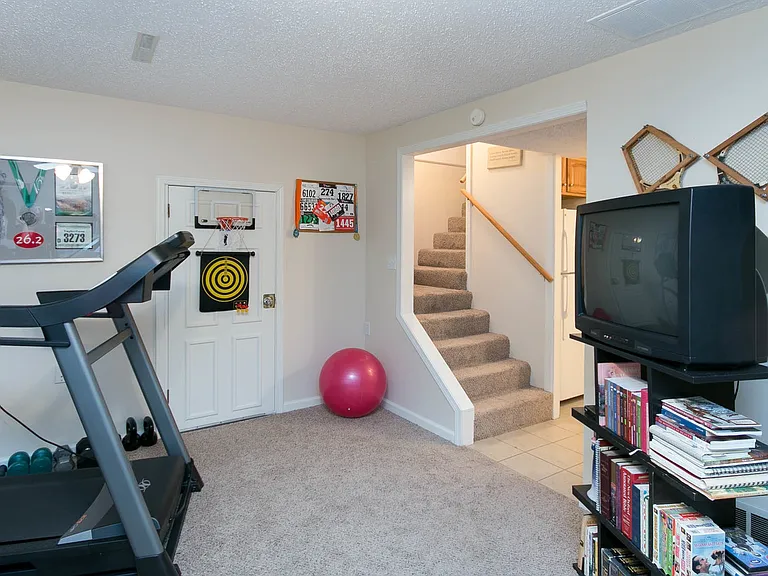 430 Vattier St — Photo 15