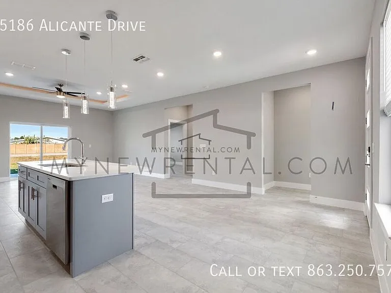 25186 Alicante Dr — Photo 14