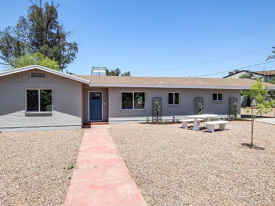 1st image of 2819 E Geneva Pl