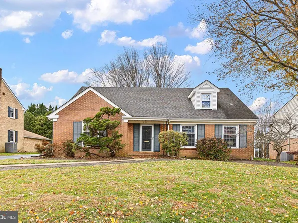 705 Thornby Rd, Wilmington, DE 19803