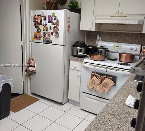3rd image of 13941 Lake Placid Ct #13943