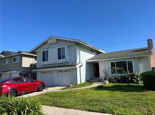 9352 Mokihana Dr, Huntington Beach, CA 92646