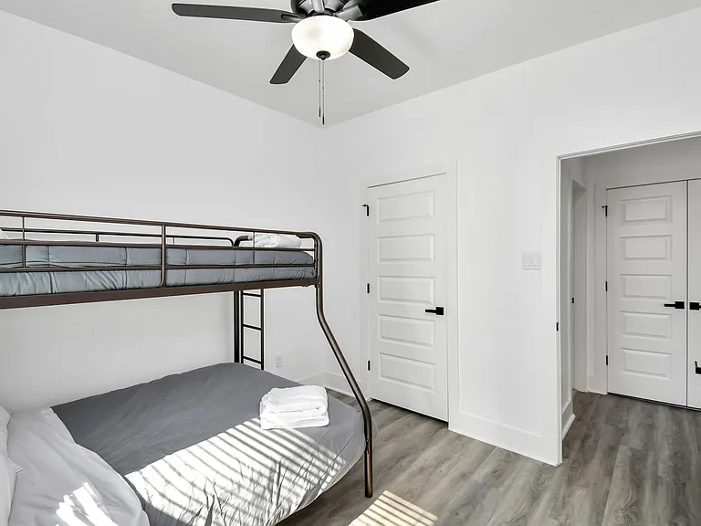 6531 Rosemary Ln #A — Photo 33
