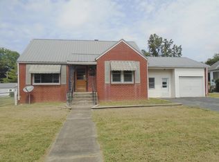 511 E Bellville St, Marion, KY 42064