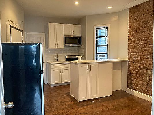 1st image of 1895 Amsterdam Ave #5D