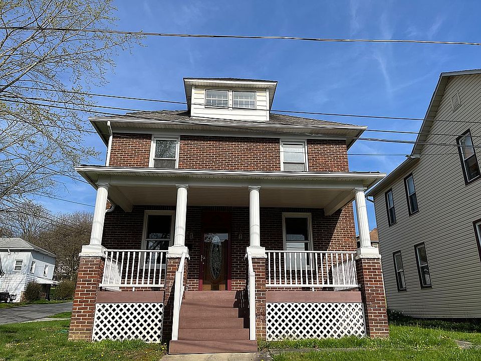 1st image of 734 Suter St