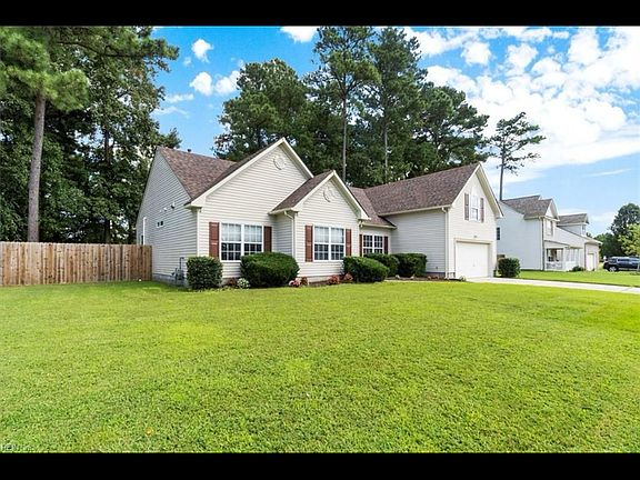 3rd image of 493 Green Wing Dr