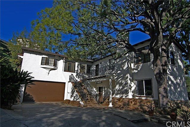 1st image of 3255 Palmer Dr