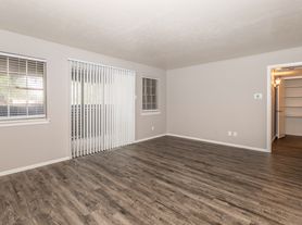 Camelot Apartments