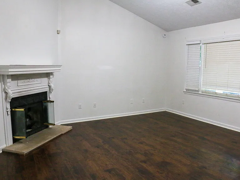 840 Overview Dr — Photo 15