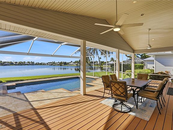 3rd image of 15650 Caloosa Creek Cir