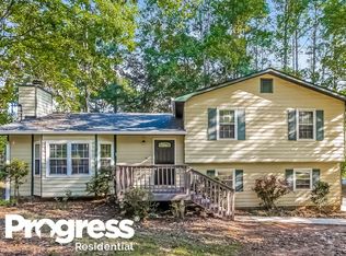 91 Hearthstone Dr S, Newnan, GA 30263