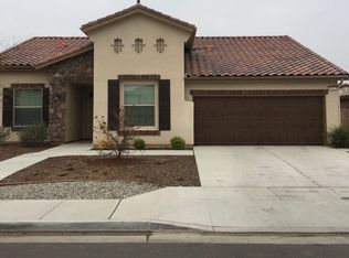 9411 Red Pine Dr, Shafter, CA