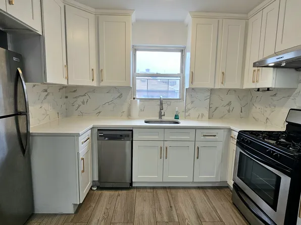 288 W 236th St Floor 2, Bronx, NY 10463