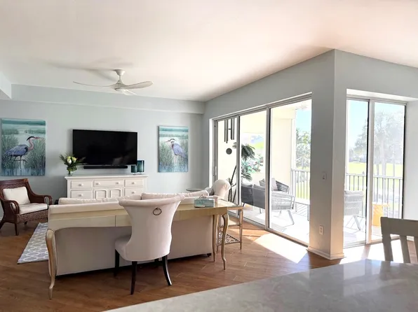 1520 Clermont Dr, Naples, FL