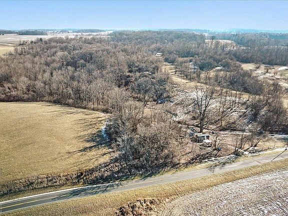 3rd image of 3031 Ford Rd