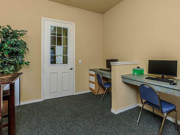 Business Center at Limestone Ridge