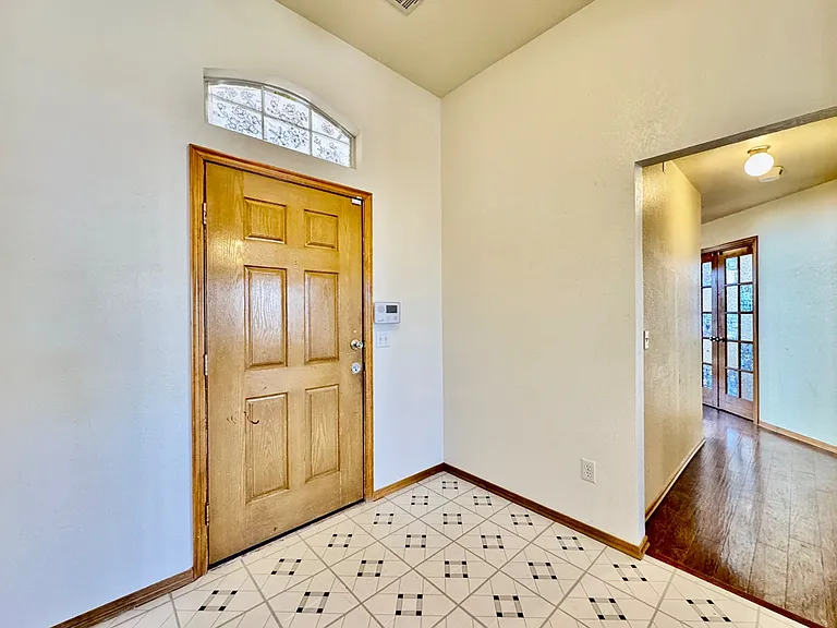 8221 Greer Way — Photo 3