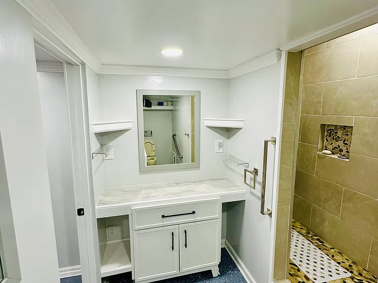 3207 F Ave #3 — Photo 8