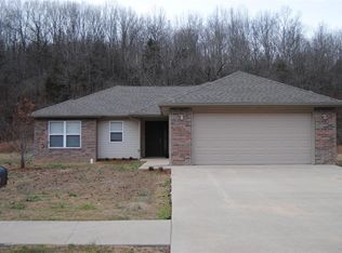 120 Valley Way St, Robert, MO 65584