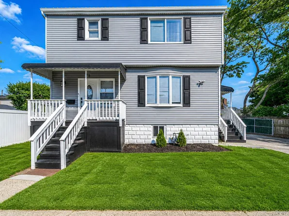 75 2nd Avenue, East Rockaway, NY 11518