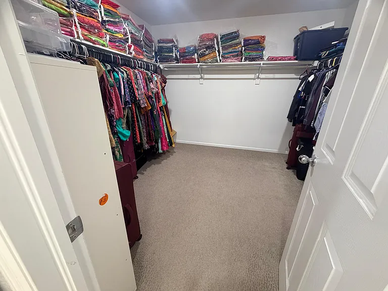 11417 Crater Lake St — Photo 27