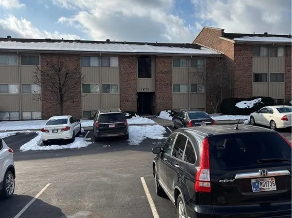 22 Lakeshore Drive, Clarksville, IN 47129