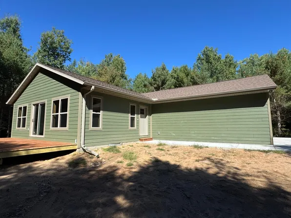 6671 Crystal Lake Rd, Three Lakes, WI 54562