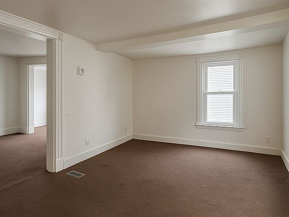3rd image of 510 Highland St #1