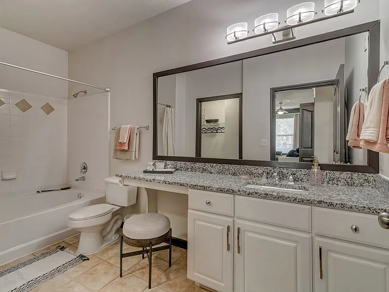 Cortland Ridglea — Photo 19