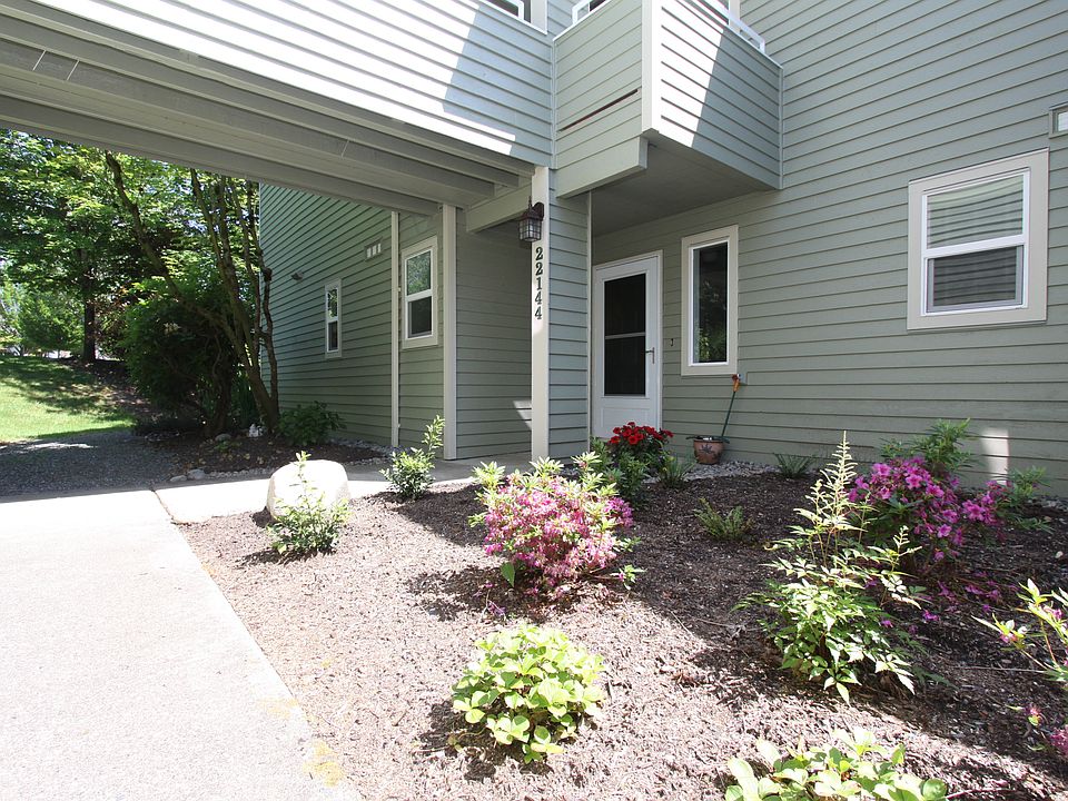 1st image of 22144 SE 40th Ln