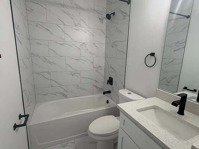 5345 29th St SW — Photo 7