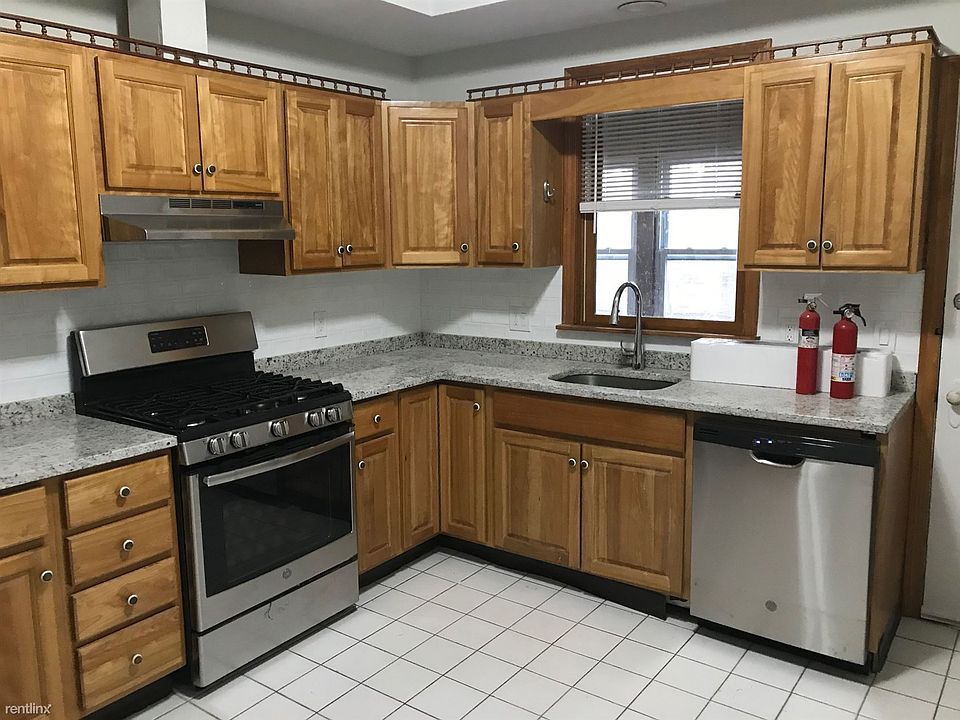 landlord_unit_photo_63048787_2