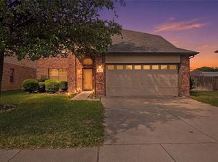 420 Goldstone Ln, Fort Worth, TX 76131
