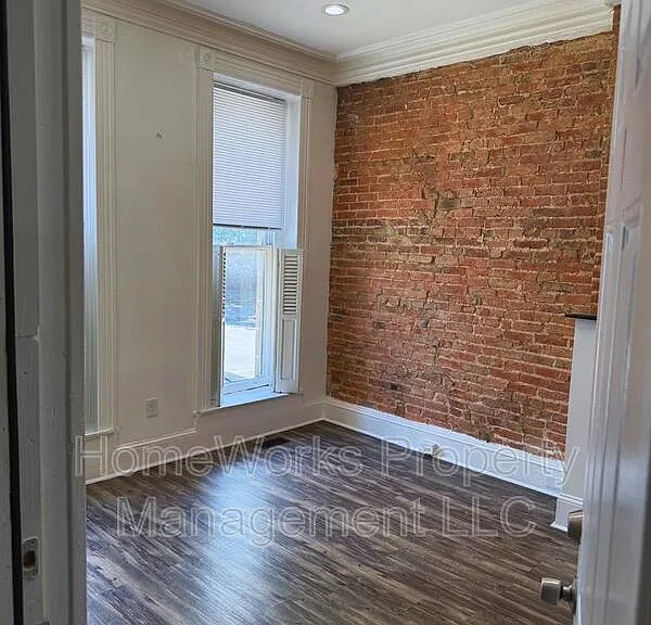 1824 Saint Paul St #1 — Photo 3