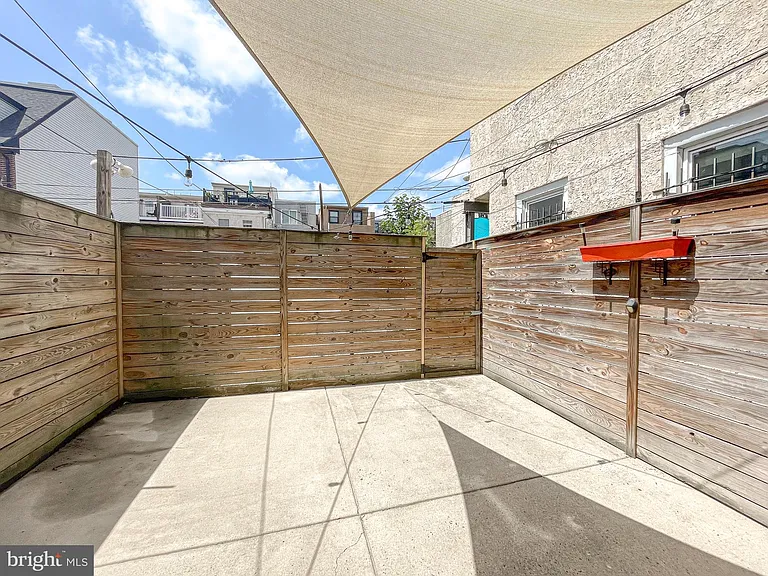 1020 S 5th St — Photo 6